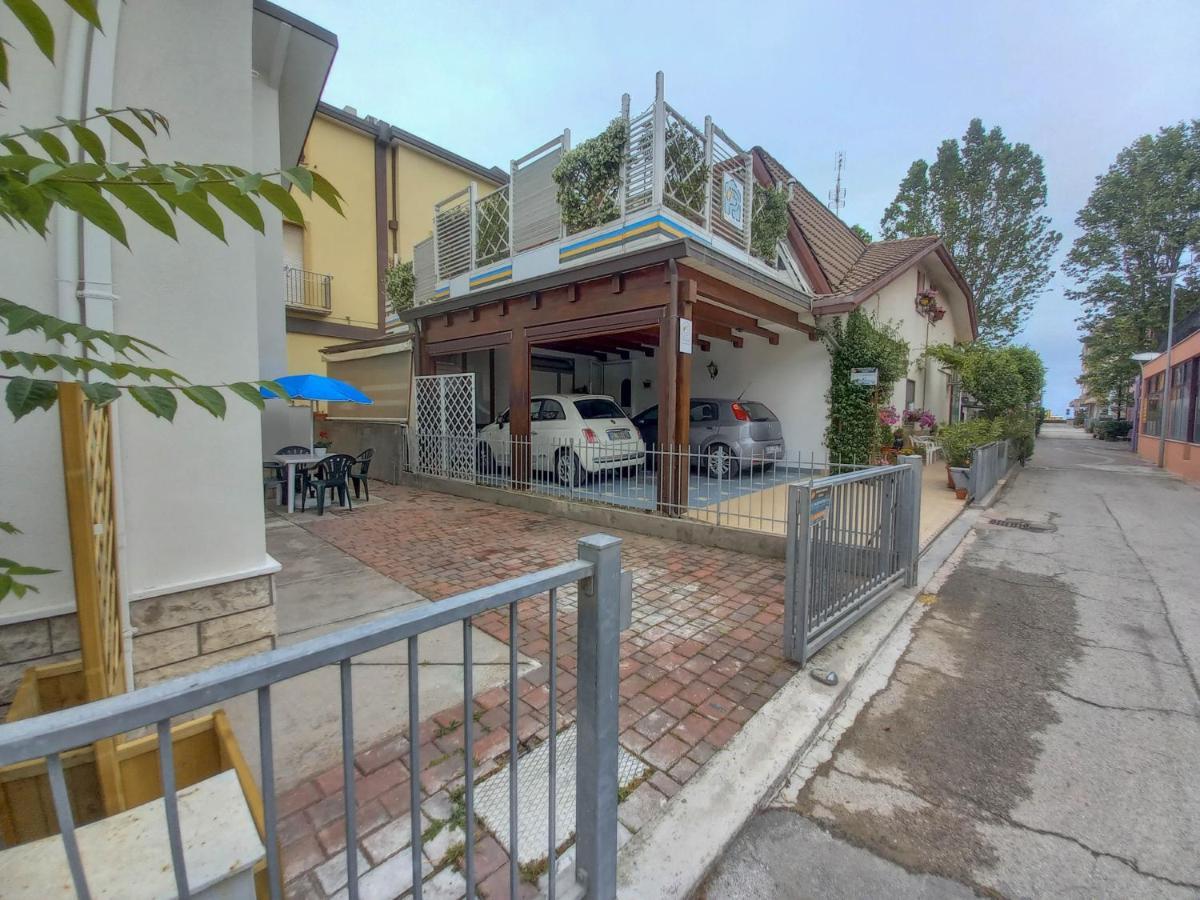 Petlyapartments #12 Bellaria-Igea Marina Exterior photo